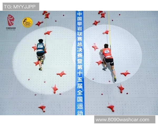 广州飞盘队在攀岩联赛中的个人能力展现与团队协作分析 广州飞盘队在攀岩联赛中的个人能力展现与团队协作分析