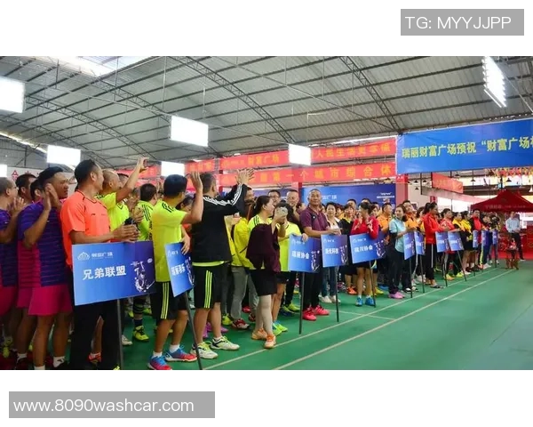 南京羽毛球队与深圳羽毛球队赛后复盘分析比赛经验与战术对比 南京羽毛球队与深圳羽毛球队赛后复盘分析比赛经验与战术对比