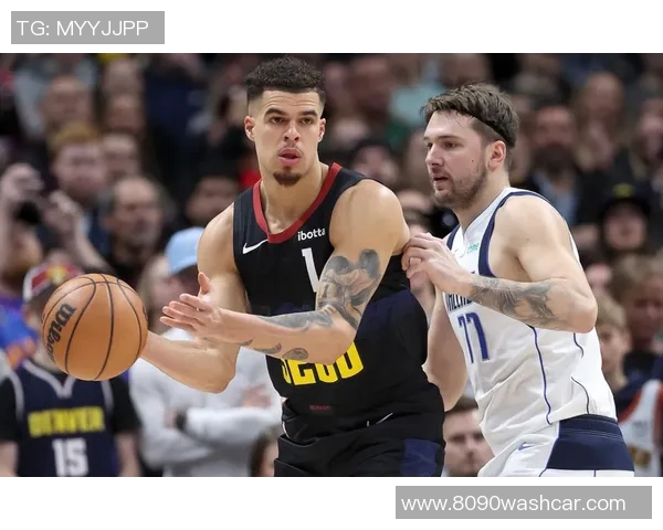 掘金与独行侠激战正酣NBA赛场精彩瞬间回顾与分析