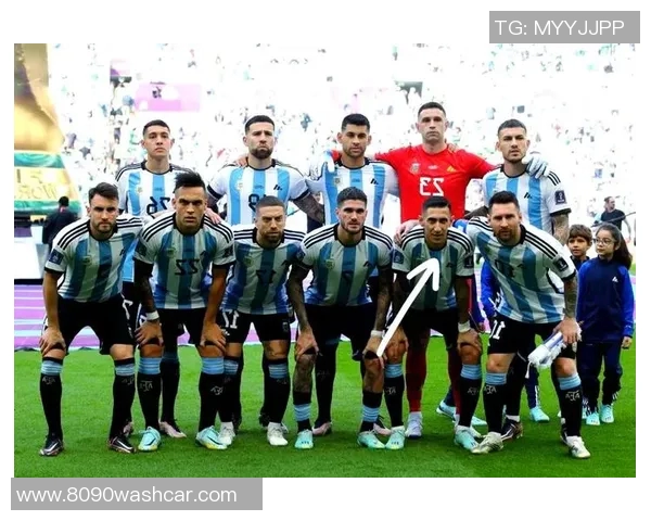 梅西的足球传奇之路：从阿根廷小子到世界巨星的辉煌历程