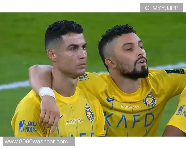 里德与马纳的巅峰对决谁能在赛场上笑到最后