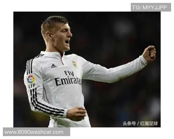 克罗斯在足球世界的传奇之路与他对现代中场的深远影响分析