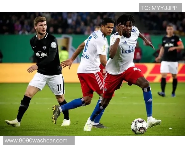 瓦尔韦与马斯特里对决分析：战术球员表现及未来展望